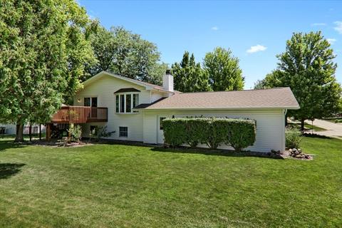 1202 Kim Dr, Bloomington, IL 61704 photo 4