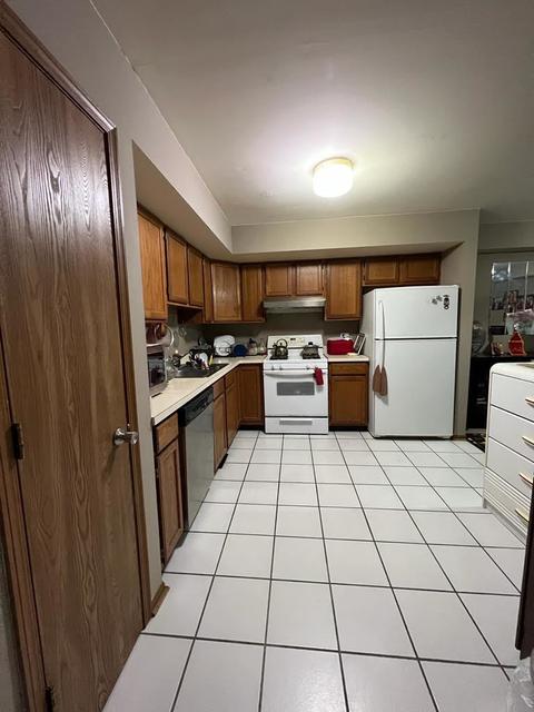683 N Meadows Blvd, Addison, IL 60101 photo 8