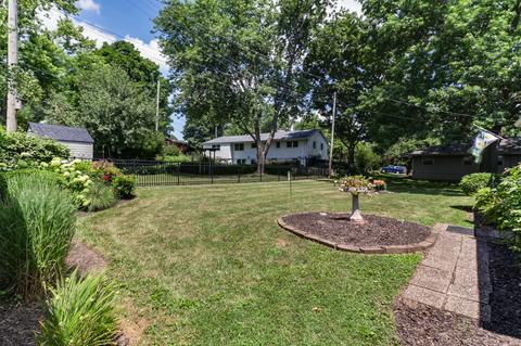 804 Dillon Dr, Normal, IL 61761 photo 3