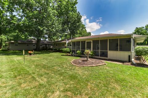 804 Dillon Dr, Normal, IL 61761 photo 4