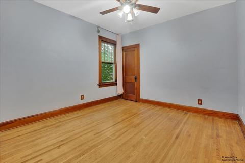 348 Mcclure Ave, Elgin, IL 60123 photo 13