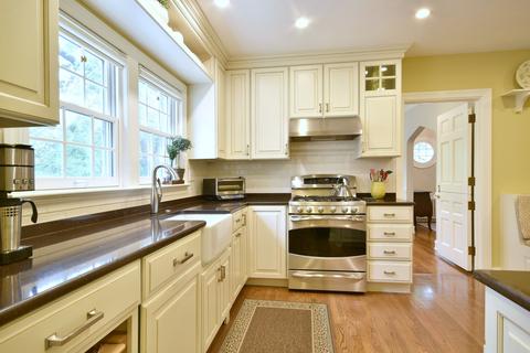 188 E May St, Elmhurst, IL 60126 photo 17