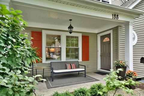 188 E May St, Elmhurst, IL 60126 photo 3