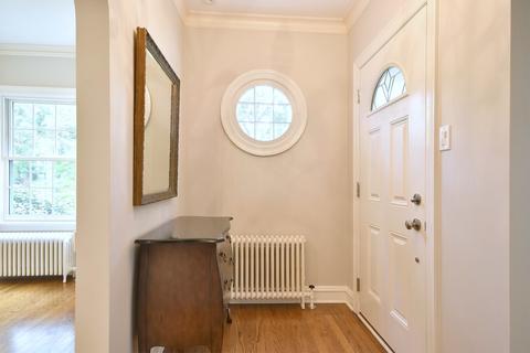 188 E May St, Elmhurst, IL 60126 photo 5