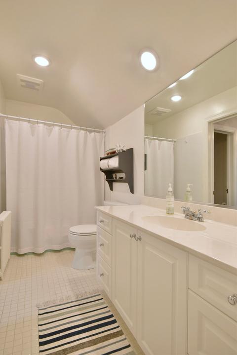 188 E May St, Elmhurst, IL 60126 photo 44