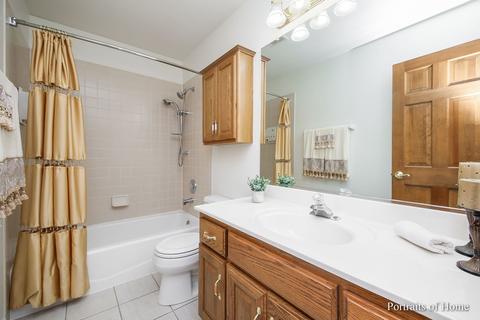 1135 Litchfield Ln, Bartlett, IL 60103 photo 21