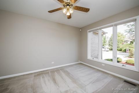1135 Litchfield Ln, Bartlett, IL 60103 photo 12