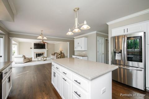 1135 Litchfield Ln, Bartlett, IL 60103 photo 6