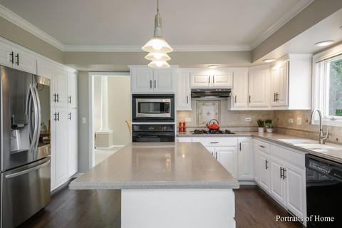 1135 Litchfield Ln, Bartlett, IL 60103 photo 7