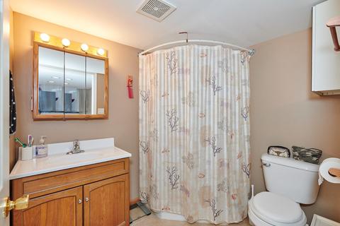 2708 Joseph Ave, Des Plaines, IL 60018 photo 20