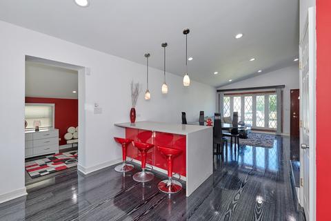 2708 Joseph Ave, Des Plaines, IL 60018 photo 8