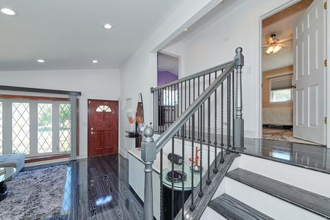 2708 Joseph Ave, Des Plaines, IL 60018 photo 12