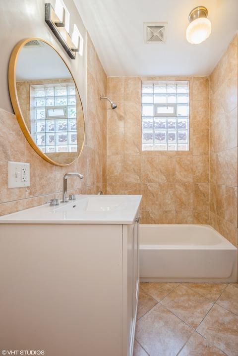 544 E 92nd St, Chicago, IL 60619 photo 8