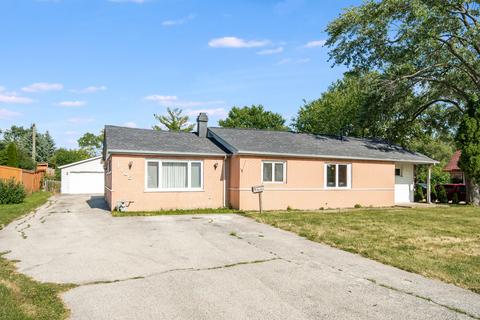 1105 Apple St, Hoffman Estates, IL 60169 photo 1