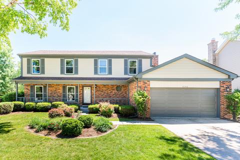 1545 Charlemagne Dr, Hoffman Estates, IL 60192 photo 2