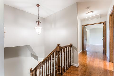 1545 Charlemagne Dr, Hoffman Estates, IL 60192 photo 16