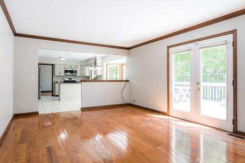 1545 Charlemagne Dr, Hoffman Estates, IL 60192 photo 8