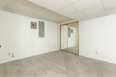 1545 Charlemagne Dr, Hoffman Estates, IL 60192 photo 32