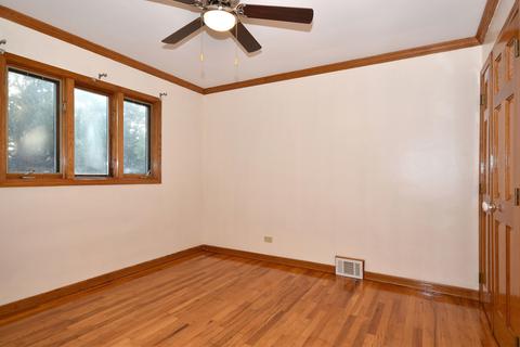 1326 N Eagle St, Naperville, IL 60563 photo 7