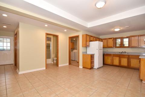 1326 N Eagle St, Naperville, IL 60563 photo 26