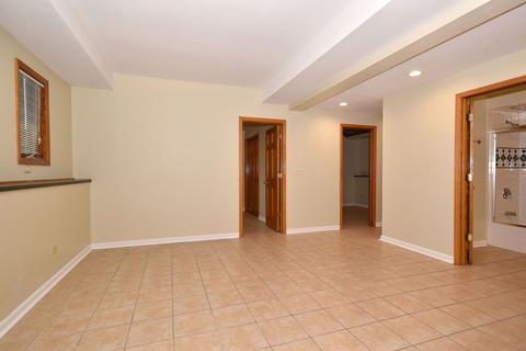 1326 N Eagle St, Naperville, IL 60563 photo 27