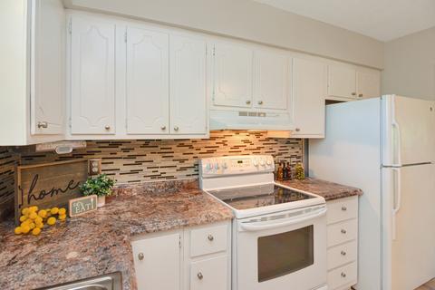 712 Angela Dr, Normal, IL 61761 photo 51