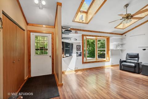 4315 Cermak Rd, Algonquin, IL 60102 photo 5