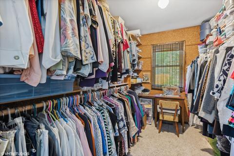 828 Delles Rd, Wheaton, IL 60189 photo 10