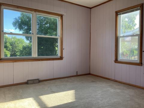 218 W Caroline St, Spring Valley, IL 61362 photo 8