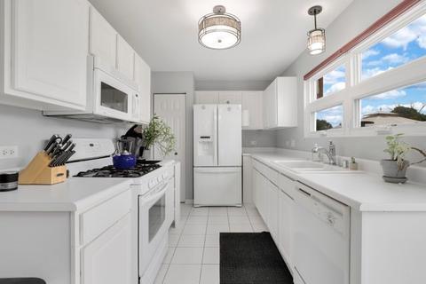 3525 W 85th Pl, Chicago, IL 60652 photo 6
