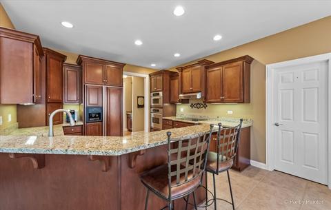 26124 Oakcrest Ln, Plainfield, IL 60585 photo 11