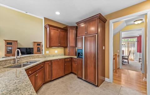 26124 Oakcrest Ln, Plainfield, IL 60585 photo 9
