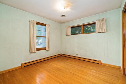 236 Healy St, Elgin, IL 60120 photo 9