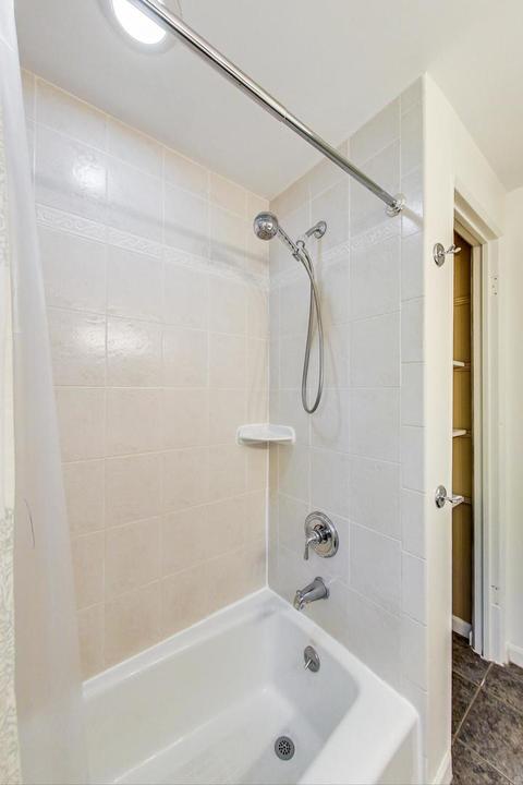 622 Webster Ave, Wheaton, IL 60187 photo 19