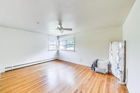 622 Webster Ave, Wheaton, IL 60187 photo 9
