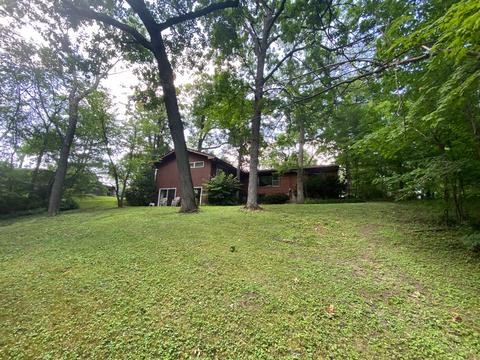 201 E Thorndale Ave, Roselle, IL 60172 photo 12