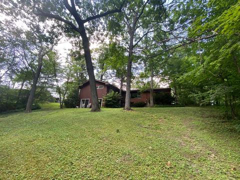 201 E Thorndale Ave, Roselle, IL 60172 photo 2