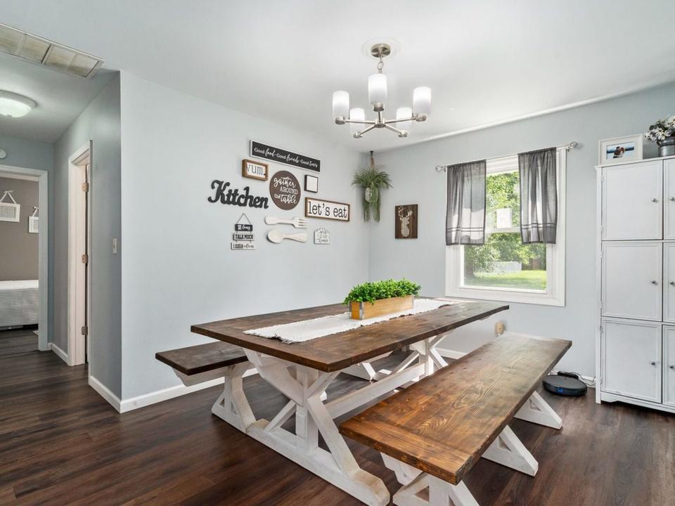  901 N Center St, Braidwood, IL 60408 photo 5