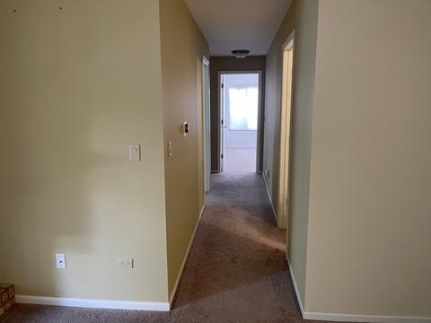5 Creekside Cir #D, Elgin, IL 60123 photo 14