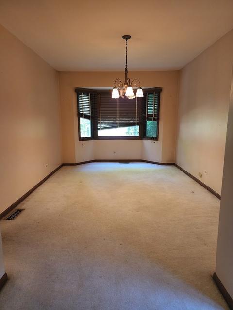 868 Francine Dr, Bartlett, IL 60103 photo 3