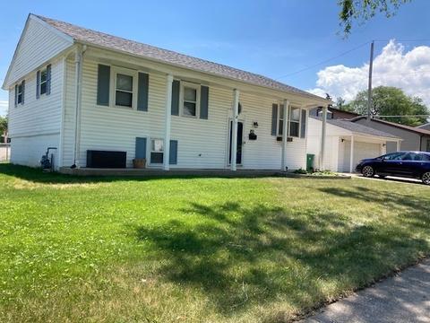 49 Saint Armand Ln, Wheeling, IL 60090 photo 1