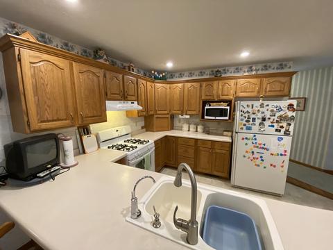817 Sunset Dr, Dwight, IL 60420 photo 8