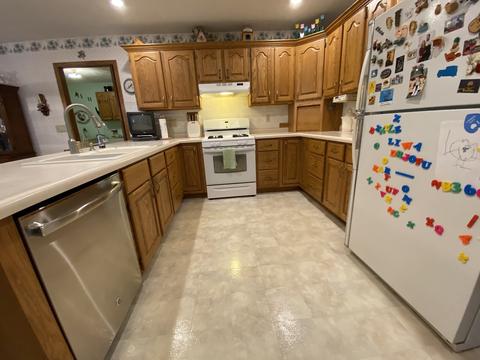817 Sunset Dr, Dwight, IL 60420 photo 10