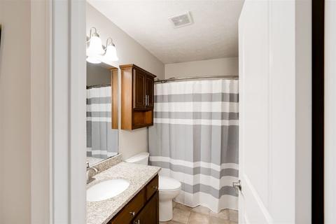 20 Edgewood Ct, Bloomington, IL 61701 photo 14
