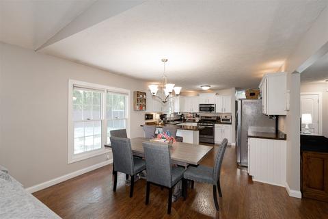 20 Edgewood Ct, Bloomington, IL 61701 photo 12
