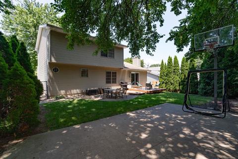 20 Edgewood Ct, Bloomington, IL 61701 photo 32