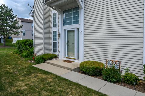 950 Willow St, Itasca, IL 60143 photo 3