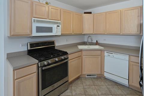950 Willow St, Itasca, IL 60143 photo 14