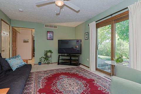 1310 Heritage Rd E, Normal, IL 61761 photo 20