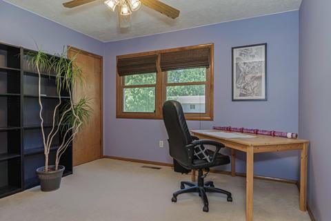 1310 Heritage Rd E, Normal, IL 61761 photo 35
